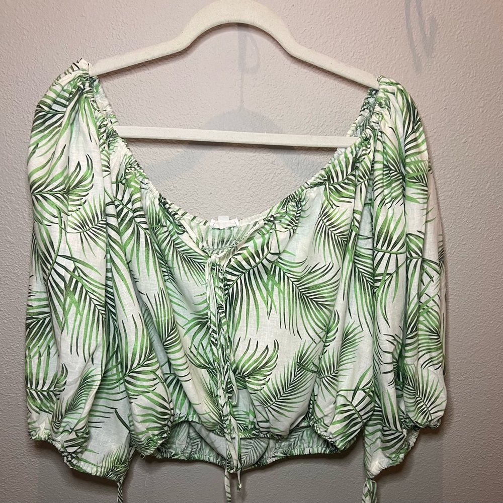 NWT Sigrid Olsen Leaf Print Women's Top